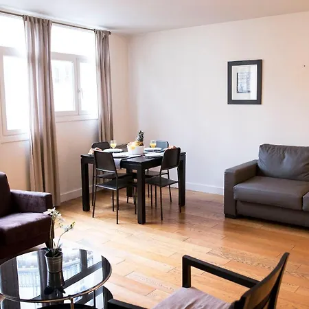 Private Apartments - Parc Monceau - Courcelles